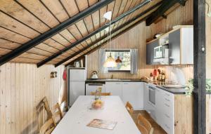 3 Bedroom Cozy Home In Rødby