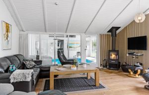 Lovely Home In Hjørring With Sauna
