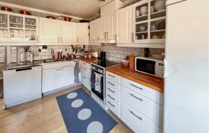 Stunning Home In Orsa With Kitchen