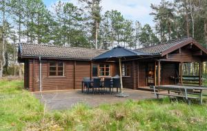 3 Bedroom Amazing Home In Højby