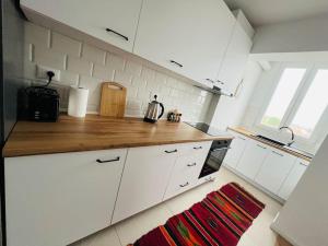 Modern apt near city centre