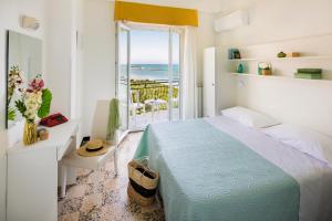 Superior Triple Room room in Hotel Mayola
