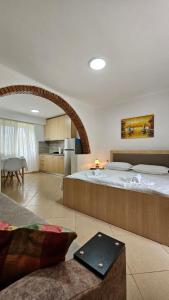 Aliaj Guest House