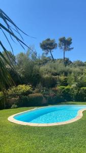 Villas Charmante villa avec piscine - Golfe St Tropez : photos des chambres