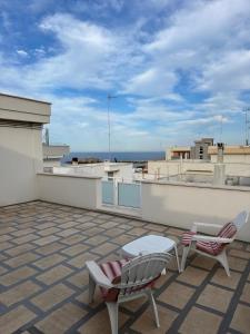 Petali Rosa- Dimora Orizzonte vista mare