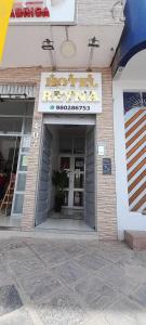 Hotel Reyna