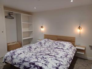 Plain-pied 80 m2 dans maison, parking privé gratuit