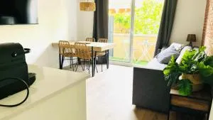 CENTRO CON TERRAZA NGRO BY PRESTIGI - Terrassa