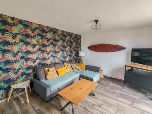 Maisons de vacances Maison familiale proche des plages avec piscine : photos des chambres