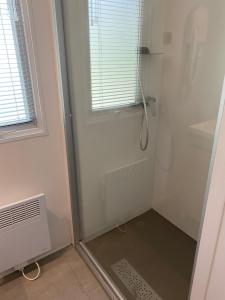 Maisons de vacances Location de vacances en campagne avec acces piscine : photos des chambres