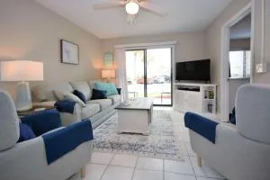 Beachside Bliss-Courtyard Villa-Beachside condo - St. Augustine Beach