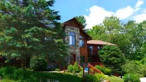 The Snowed Inn - Killington