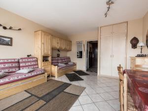 Studio lumineux 4 pers, accès direct pistes, balcon sud-est - FR-1-502-426