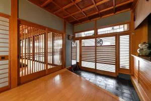 Renovated in March, Shirokiya vacation rental house with a bath made from natural Kiso cypress - Shihi