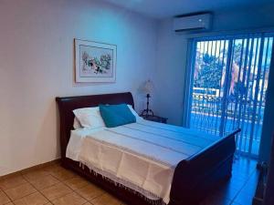 Cozy Mexican Style Condo