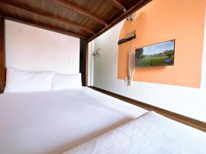 Phòng đoi nhỏ hoặc phòng 2 giường đơn (Small Double or Twin Room)