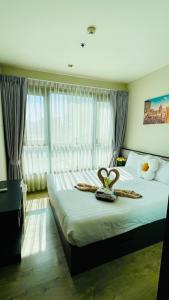 The base Central Pattaya 27 by Numam