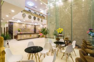 Golden Light Da Nang Hotel