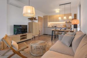 Boho Sea View One-bedroom Pool & SPA apartment