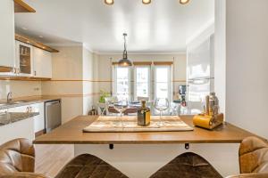 Zaire Beach - in Baleal, Peniche