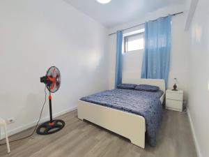 laxuries Room for rent