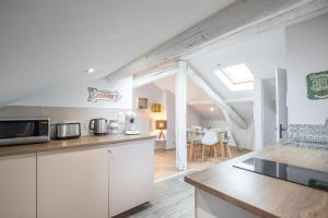 La Chic Comédie - 2 chambres - hypercentre - Wifi