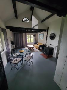 Appartements Maison du Lac avec jacuzzi privatif en option : photos des chambres