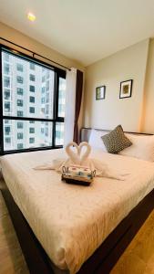 The base Central Pattaya 100 by Numam