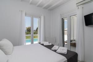 White Villa Milos