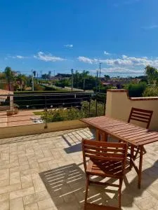 Casetta Lulu con terrazza vista mare - Terrauzza