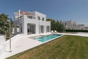White Villa Milos - Adamas