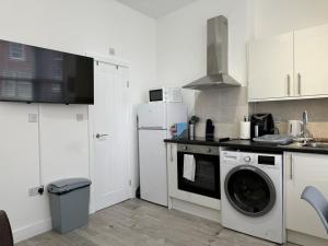 Central Colwyn Bay Studio Flat 2A