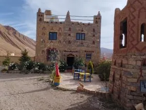 Auberge Hostel Traditionnel - Tamtetoucht