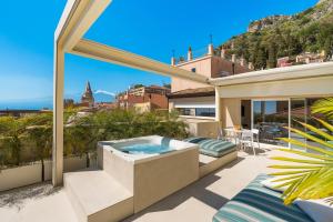 Taormina Infinity Suites