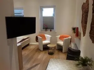 Ferienwohnung 30 , Gersfeld Rhön , Ortsmitte , frisch saniert , Gästehaus Mierdel - Mosbach