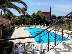 Margarita-Fondas Apartments