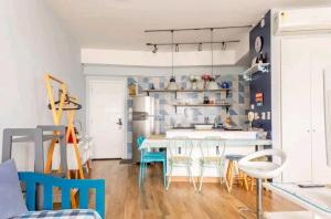 Unlimited Ocean Front - Frente à Praia Vista Mar Hidromassagem 2 Piscinas Climatizadas 2 Saunas Seca e Úmida Wi-Fi 350MB