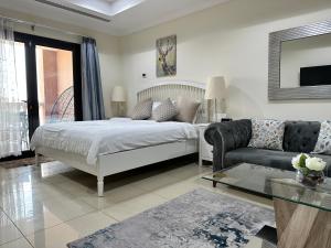 Alken Studio - Amazing Superior Studio with Marvellous Marina View in the Pearl, Doha