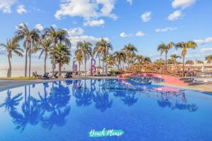 Tamaran Family Villas with Beach Club - B Nayar