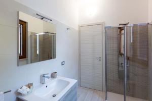 Apartment mit 2 Schlafzimmern, Terrasse und Meerblick