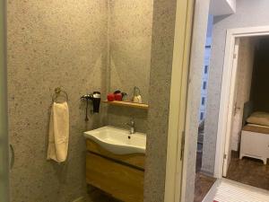 Deniz manzaralı full eşyalı daire