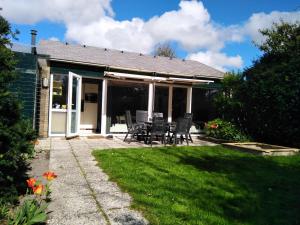 gemütliches Ferienhaus an der Küste Nordholland Sint Maartenszee Boerenslag 5 - 4hvězdičkové hotely ve městě Sint Maartensvlotbrug