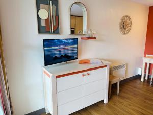 Cap ESTEREL Village , AGAY 4prs Climatisé-WIFI-Parking INCLUS