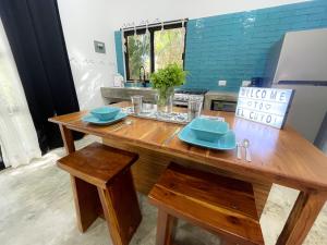 Downwind Deck Boutique Hotel