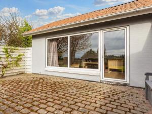 9 person holiday home in Thyholm-By Traum