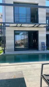 havuzlu ve jakuzuli lüks villa - Karabağ