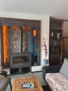 havuzlu ve jakuzuli lüks villa