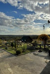 Vikendica sa bazenom u blizini Beograda