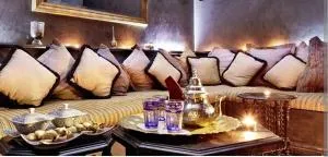 Hôtel lhamra - Aït Taksimt