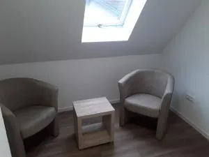 Ferienwohnung 85 , Gersfeld Rhön , Ortsmitte , frisch saniert , Gästehaus Mierdel - Mosbach